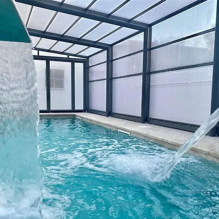 Hotel Amoros