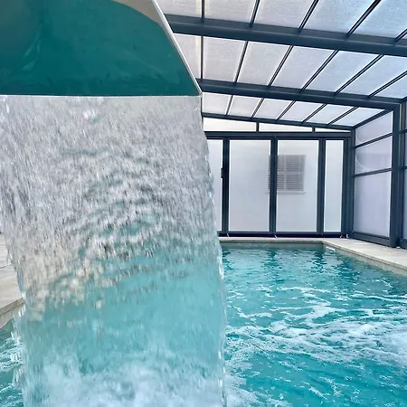 Amoros Hotel 3*