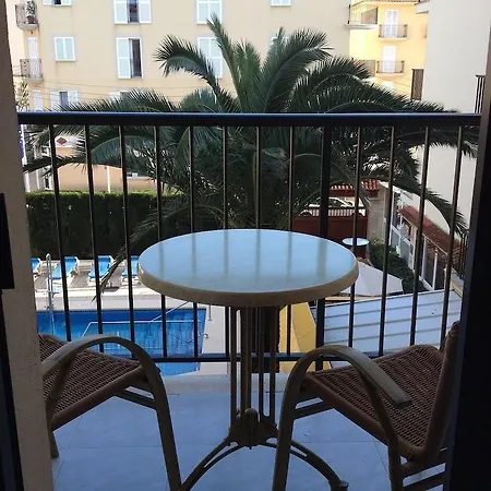 Hotel Amoros 3*