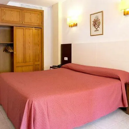 Amoros Hotel
